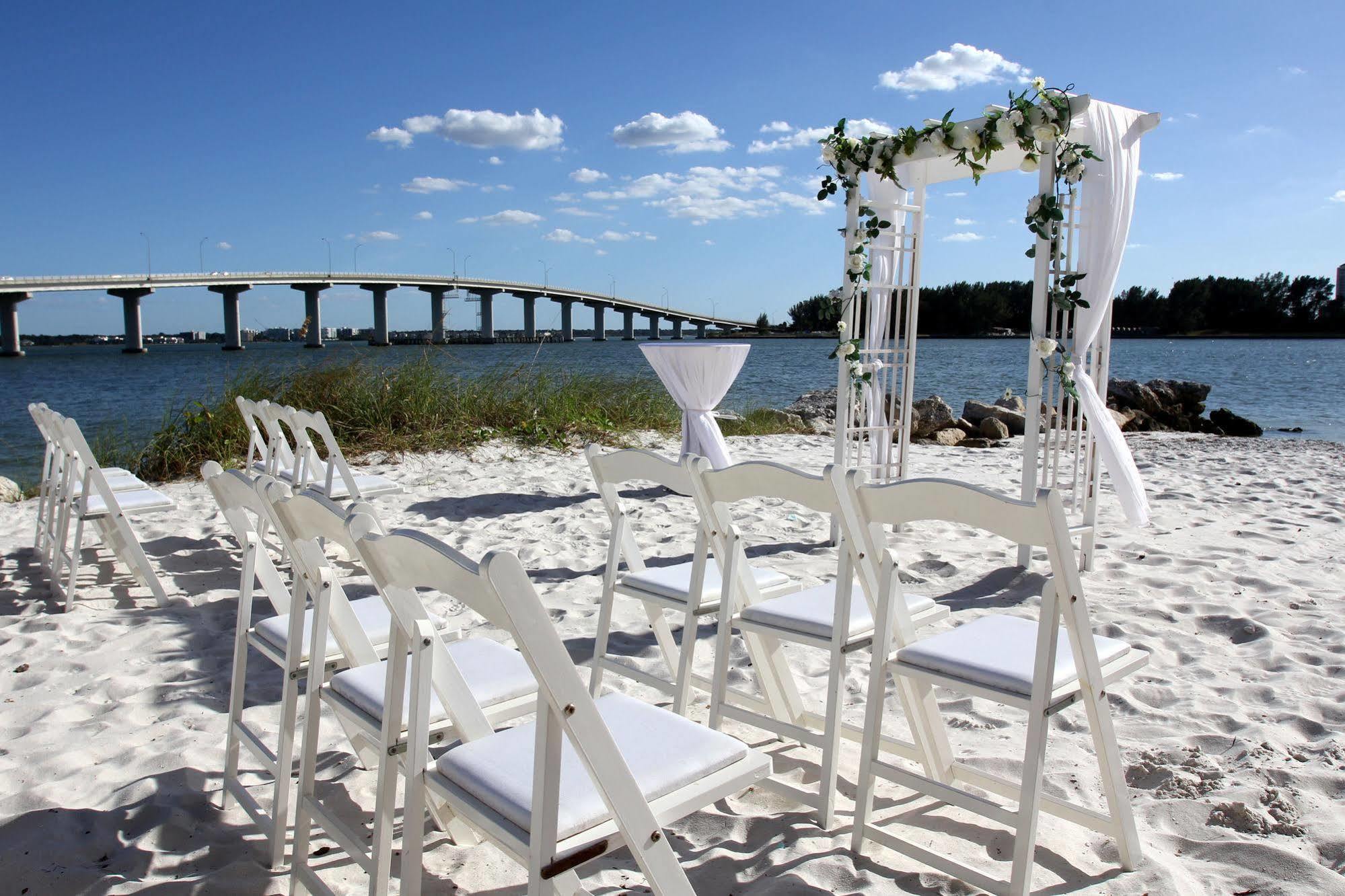 Best Western Sea Wake Beach Resort Clearwater Beach Exterior foto