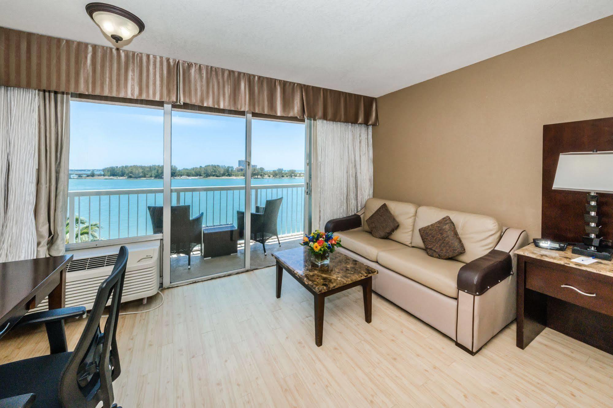 Best Western Sea Wake Beach Resort Clearwater Beach Exterior foto